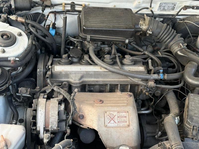 Toyota corona 2.0 benzinli motor